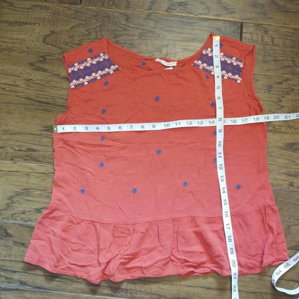 Le Sample Embroidered Tank - L - Picture 2 of 5
